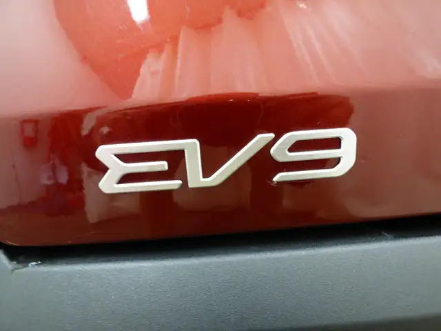 2024 KIA EV9 LAND AWD, 7 PASS, JAMAIS ACCIDENTÉ, GARANTIE KIA!! - Photo 35