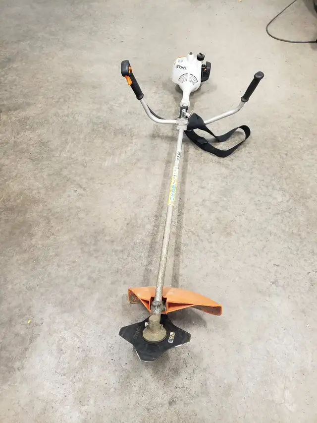 stihl fs55 bushsaw for sale - Photo 2