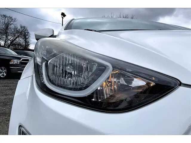 2014 Hyundai Elantra GLS Sedan | AS IS | FWD - Photo 29