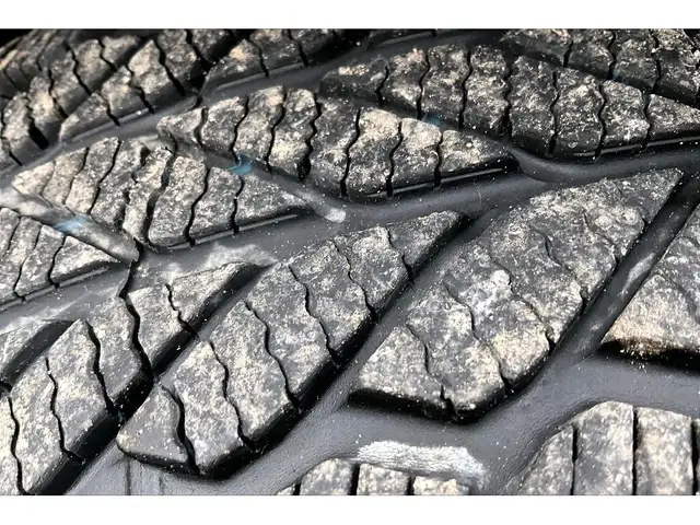 2014 Hyundai Elantra GLS Sedan | AS IS | FWD - Photo 34