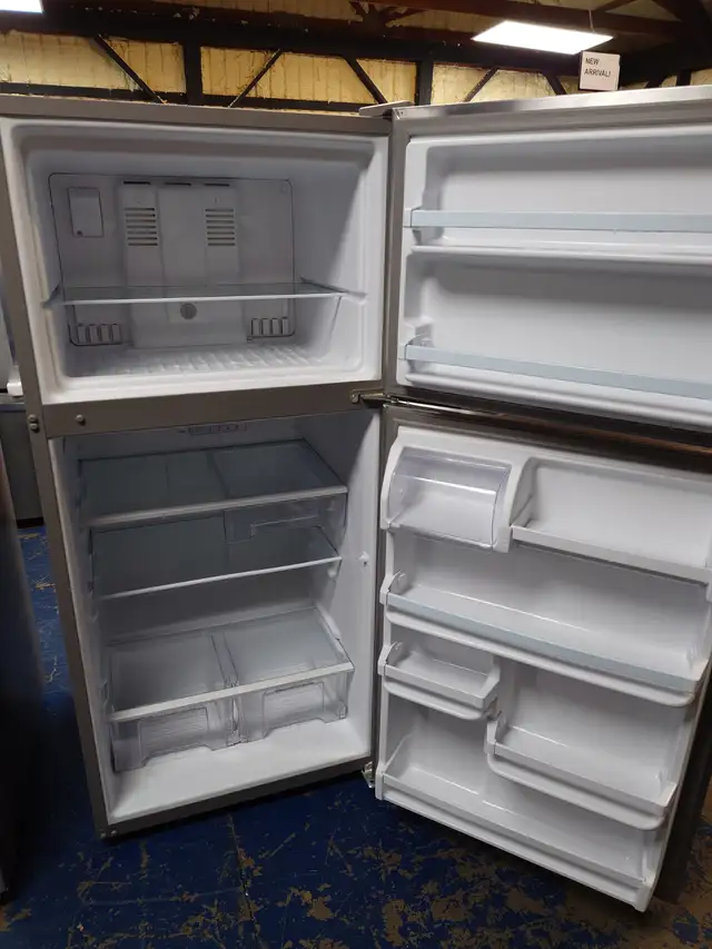 Whirlpool '30' Stainless Steel Top Freezer Bottom Fridge on Sale - Photo 4