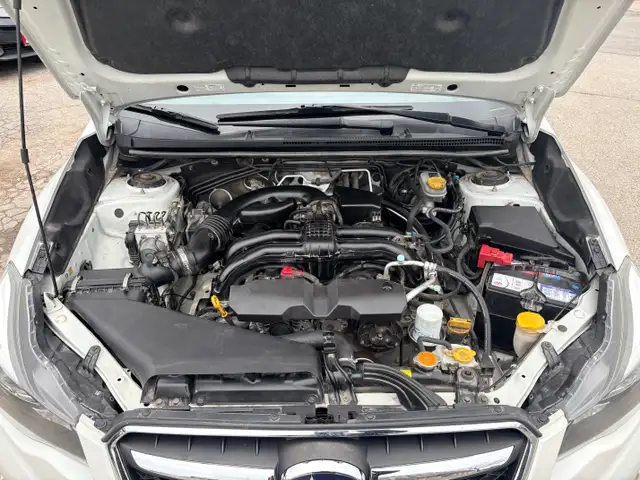 2015 Subaru XV Crosstrek 2.0i w/Touring Pkg AWD - Photo 9
