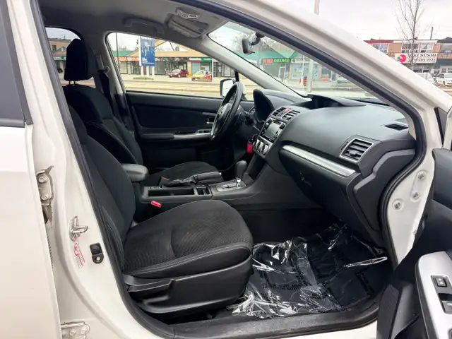 2015 Subaru XV Crosstrek 2.0i w/Touring Pkg AWD - Photo 15