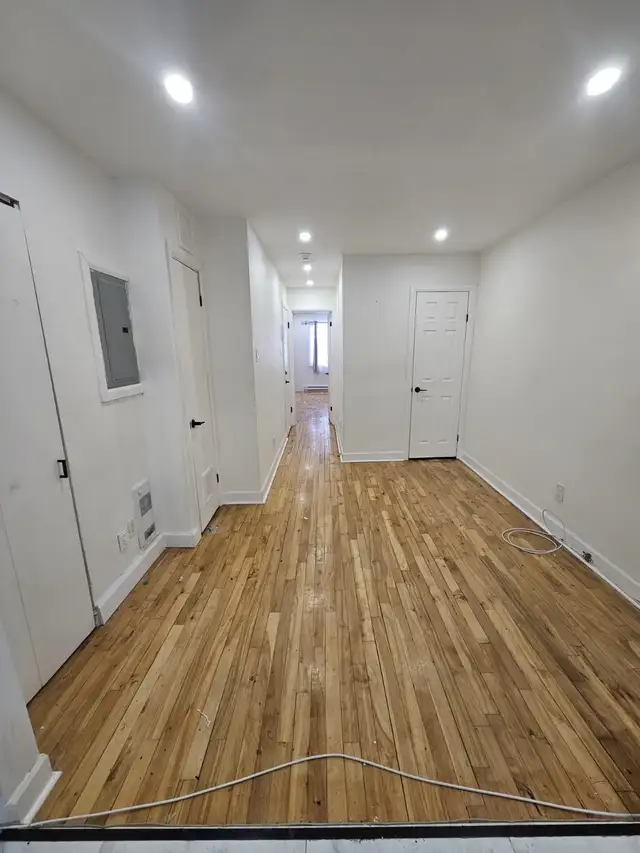 For Rent 3 1/2 apartment - 5 minute walk to Rosemont Metro - Photo 7