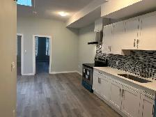 Modern, Spacious 3-Bed, 2-Bath Apartment King and Richmond - Photo 2