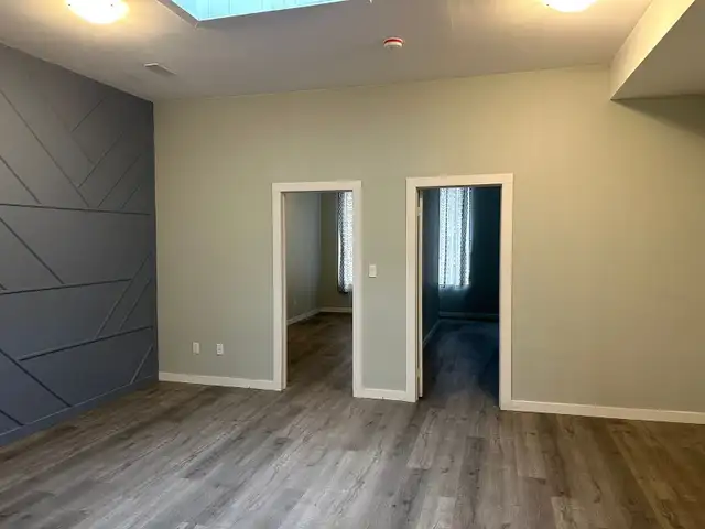 Modern, Spacious 3-Bed, 2-Bath Apartment King and Richmond - Photo 3