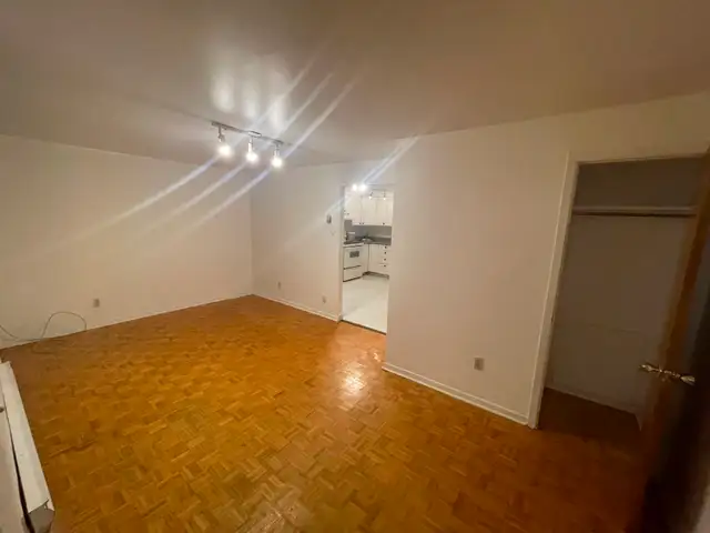 3.5 Appartement à Louer / 3.5 Apartment for Rent - Photo 4