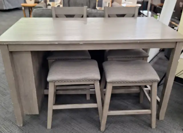 Ashley 5pc Dinette - Photo 2