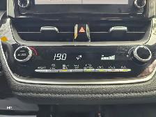 2021 Toyota Corolla SE - Photo 18