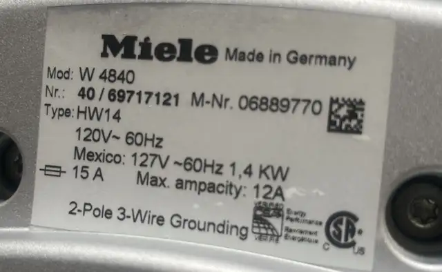 Miele German Brand 27' Washer and Dryer Set 30-Day Warrantly - Photo 10