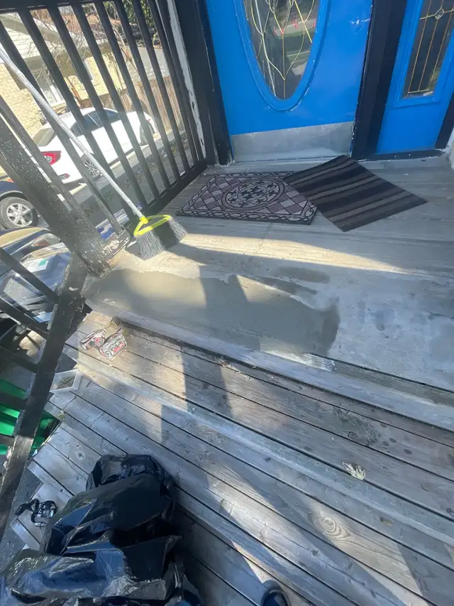 looking for a helper to move