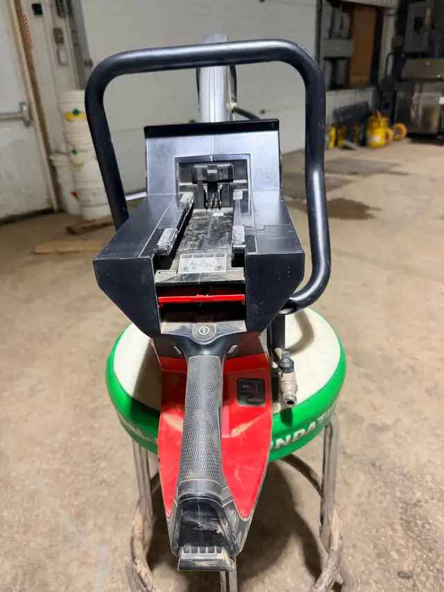 Milwaukee MX FUEL Cut-Off Saw Kit (Saw,4 Batteries,Charger) - Photo 5