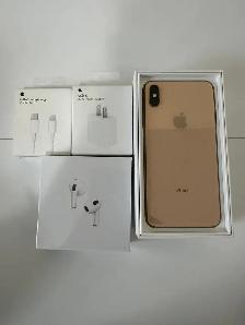 iPhone XS MAX 256GB Airpods/Charger Set/Delivery