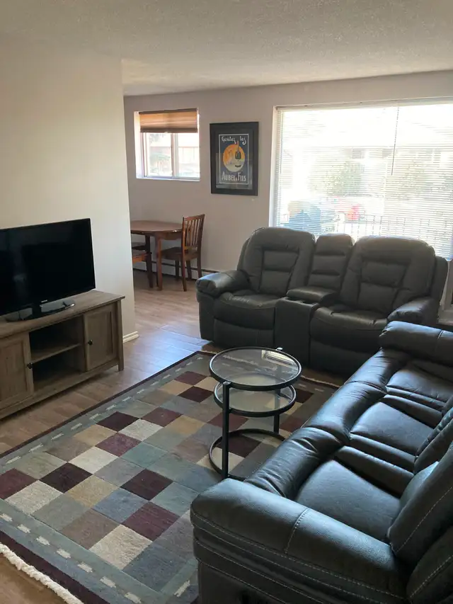 YORKTON 2 BEDROOM Furnished Suite for Rent - Photo 2