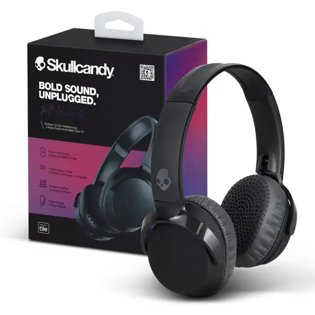 Skull Candy Riff 2 headphones Bluetooth new out of box