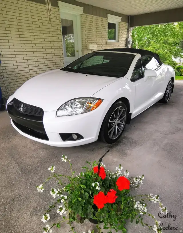 MITSUBISHI ECLYPSE SPYDER 2011 (DÉCAPOTABLE / CONVERTIBLE)