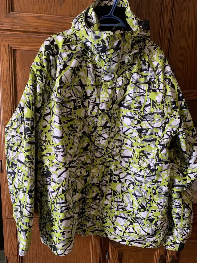 RipZone jacket. NEW. XLG.