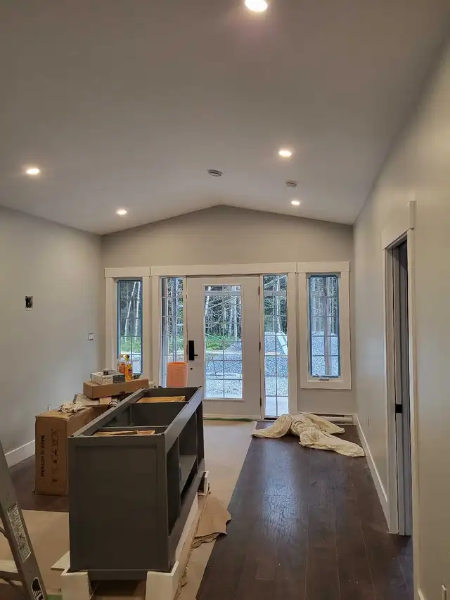 Pro Painting Services - Photo 7