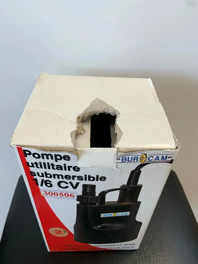 1/6HP Submersible Utility Pump - Photo 5