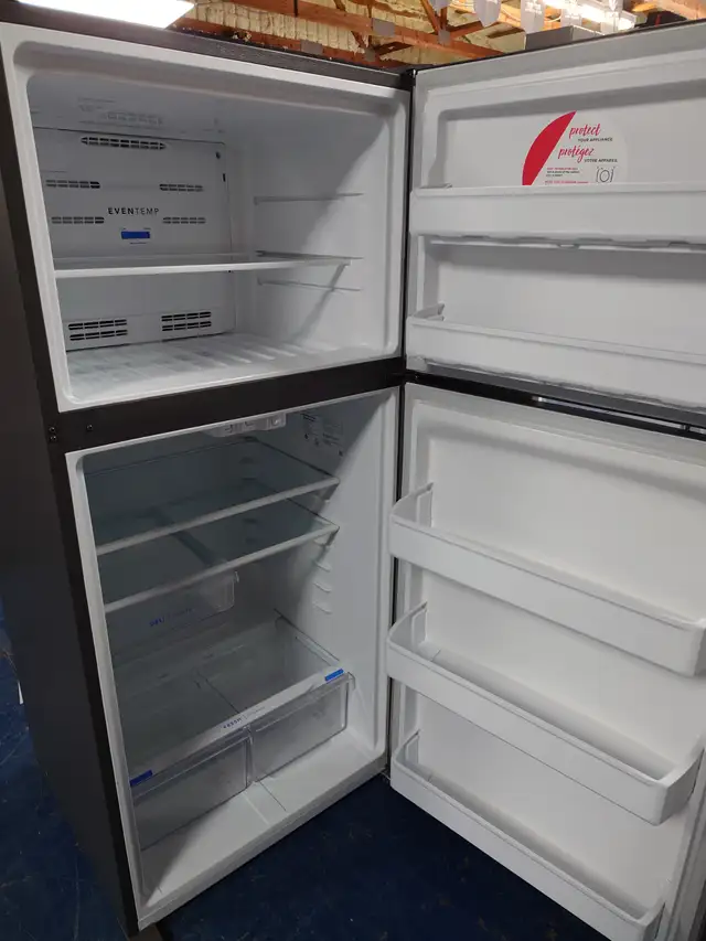 Frigidaire '30' Stainless Steel Top Freezer Bottom Fridge on Sal - Photo 4