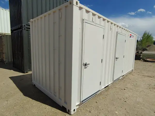 The Super Bowl Container Washroom | 20’ & 40’ | Luxury Units - Photo 4