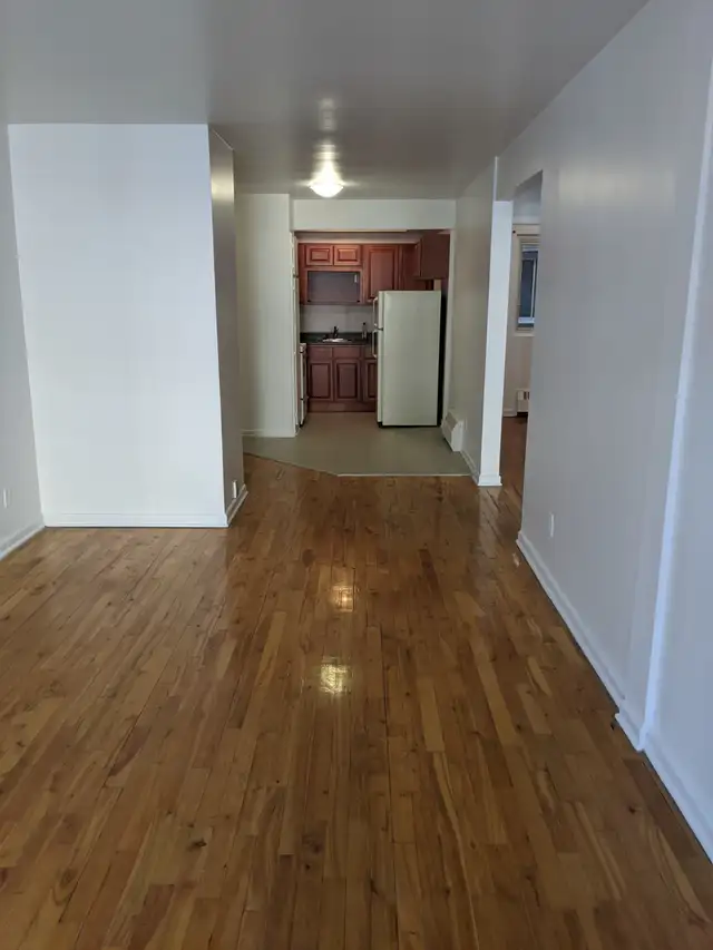 BEAU 4 ½ /Juillet/COTE-DES-NEIGES/PRÈS POLY, UDEM, 1ER JUILLET - Photo 3