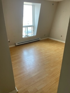 3 bedroom - or 2 bedroom plus office/den - Photo 8