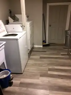 3 bedroom - or 2 bedroom plus office/den - Photo 9