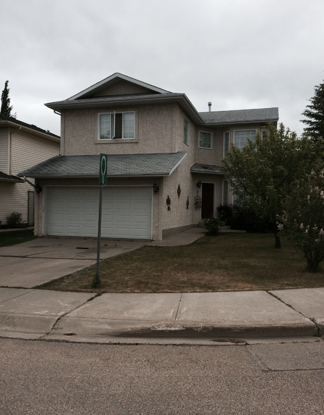 Sherwood Park - beautiful home - Photo 5