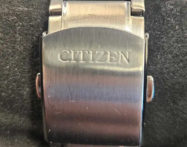 Citizen Eco Drive Wrist Watch - Photo 5