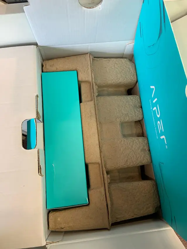 Aiper Scuba 800 Cordless Robotic Pool CleanerOpen Box - Photo 5