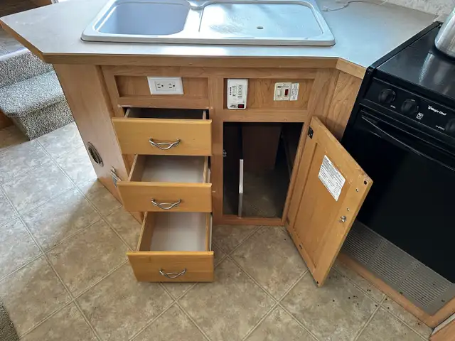 2006 Thor Jazz 34 Ft T/A 5th Wheel Travel Trailer 2980BH - Photo 16