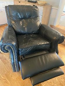 Recliner - FREE!