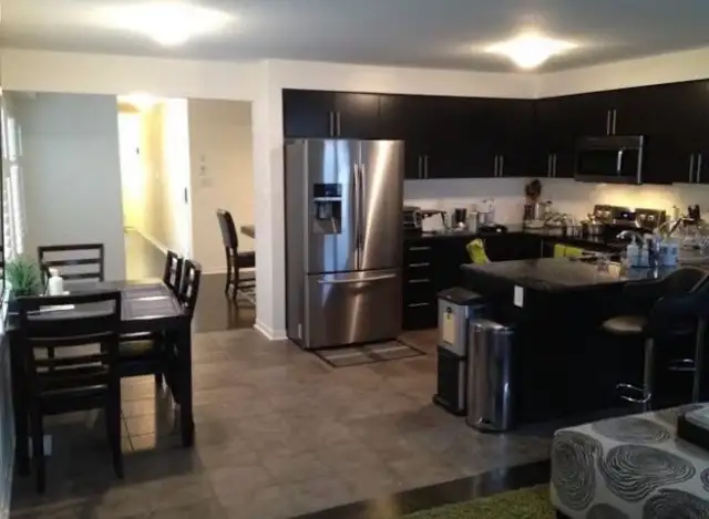 North Oshawa Large Room Rental -Single Occupancy- Female Student - Photo 6