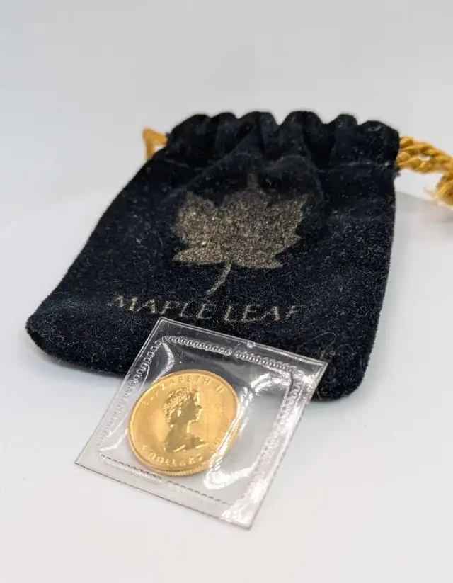 Gold 1/10th oz Maple - Photo 2