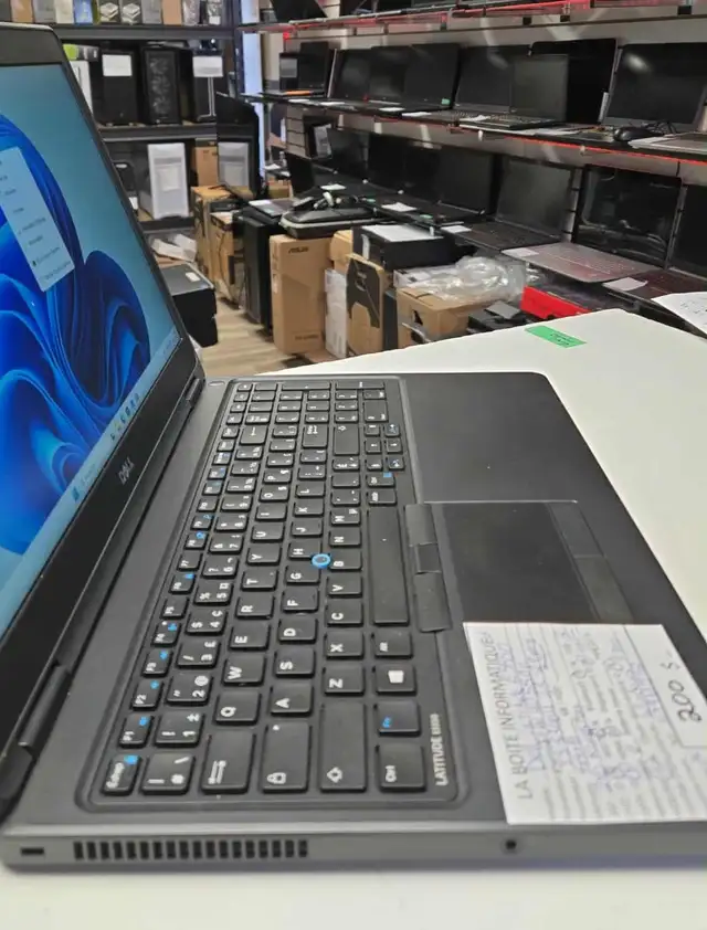 Laptop Dell Latitude E5550 i5 / 8GB / SSD 240GB / Win11 Pro - Photo 2