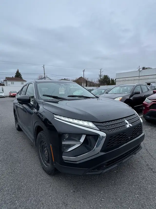 2023 Mitsubishi Eclipse Cross ES