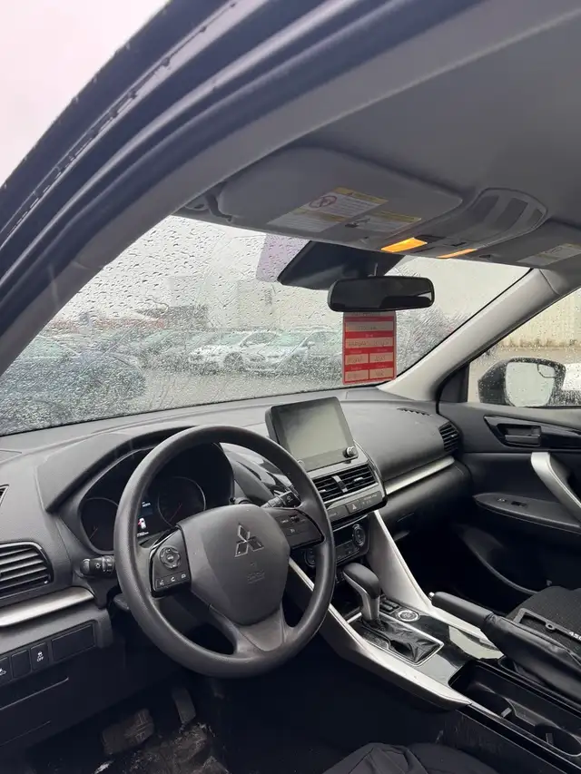 2023 Mitsubishi Eclipse Cross ES - Photo 8