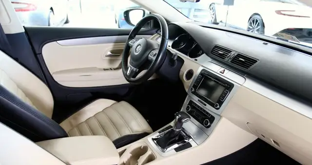 2010 Volkswagen Passat CC 1500$