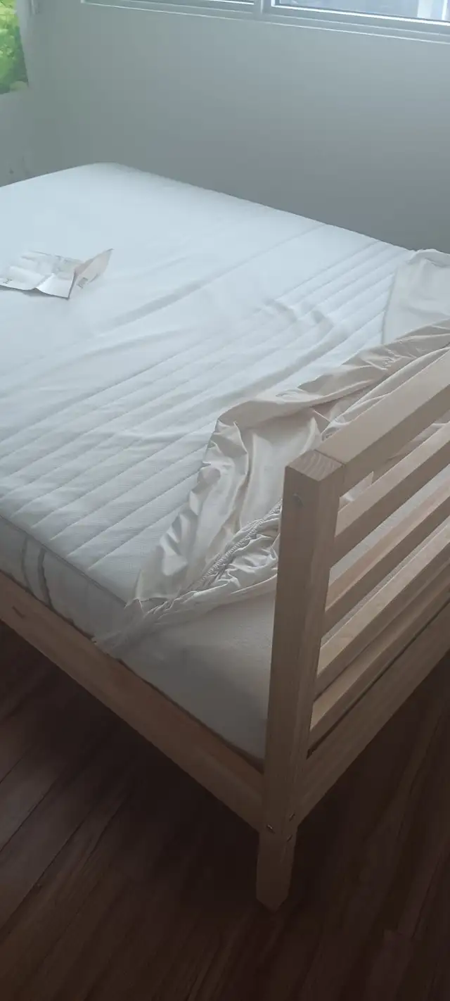 Queen size Bed for sale - Includes clean mattress and bed frame - Photo 9