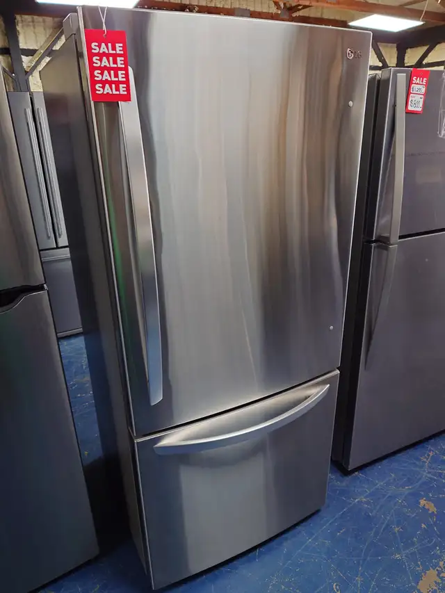 LG '30' Stainless Steel Bottom Freezer Top Fridge on Sale‼️ - Photo 2