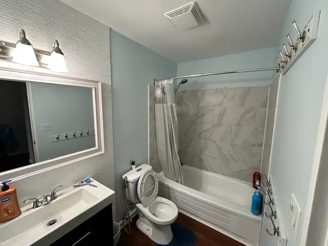 Private Room for Rent – Kingston – $700 All Inclusive. - Photo 6