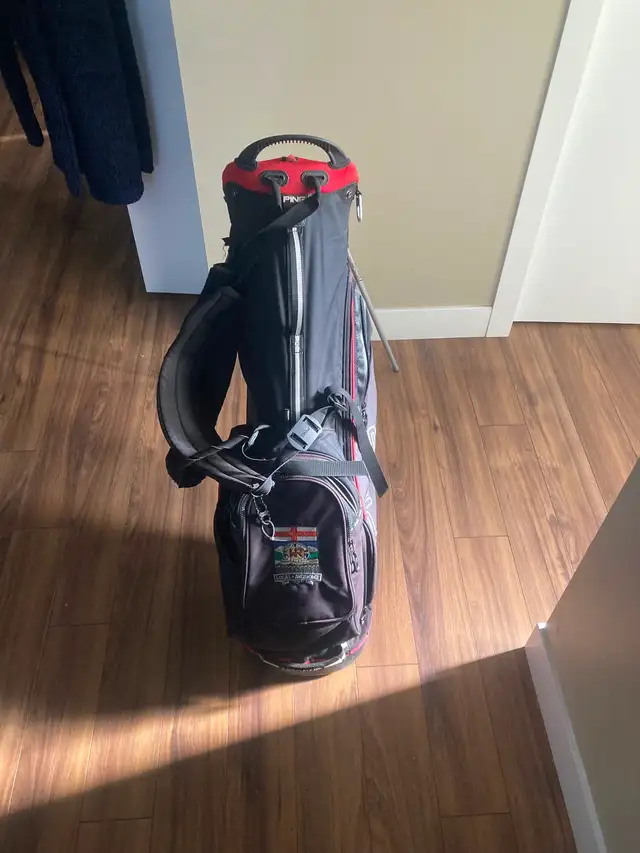 Ping Hoofer Golf Bag - Photo 2