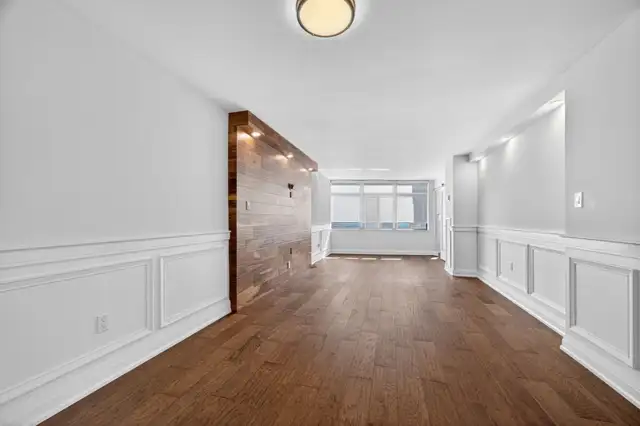 Luxury Condo for Sale in North York - Photo 3