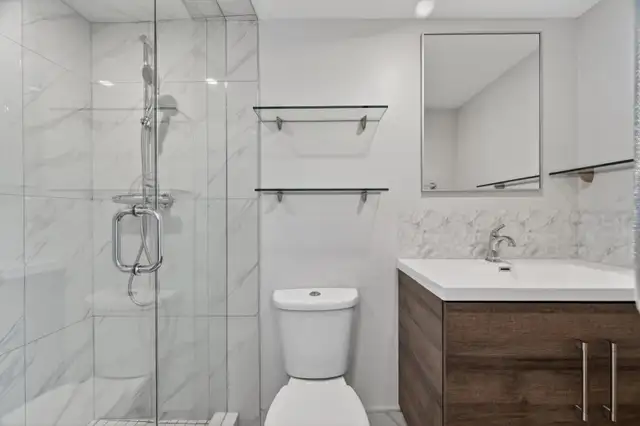 Luxury Condo for Sale in North York - Photo 7