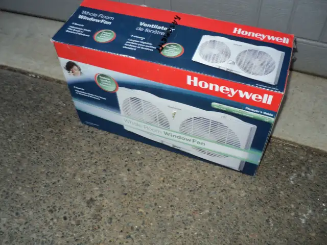 Honeywell Dual Window Fan in box & has SLIDES CALLS only Please! - Photo 2
