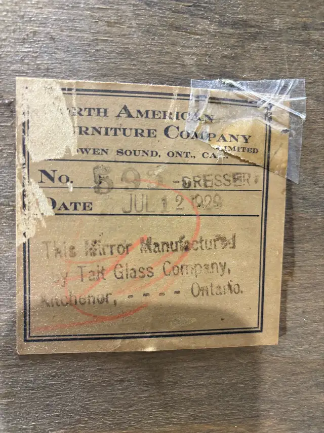 antique dresser with mirror - Photo 6