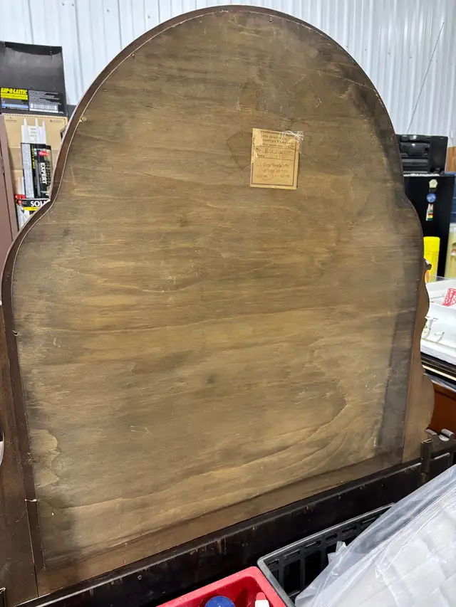 antique dresser with mirror - Photo 7