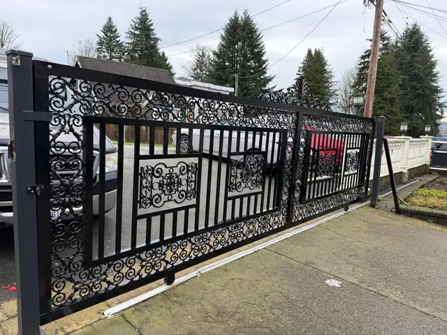 Railing , steps & slide or swing Gates - Photo 4