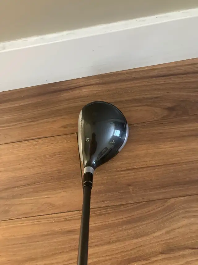 Taylormade 3 wood - Photo 2
